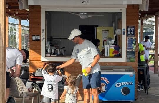 Goldfinger Jewelry et GENIUS Watches : un partenariat éclatant pour le tournoi de padel P250 MALE au Be Sport Club de Saint-Martin